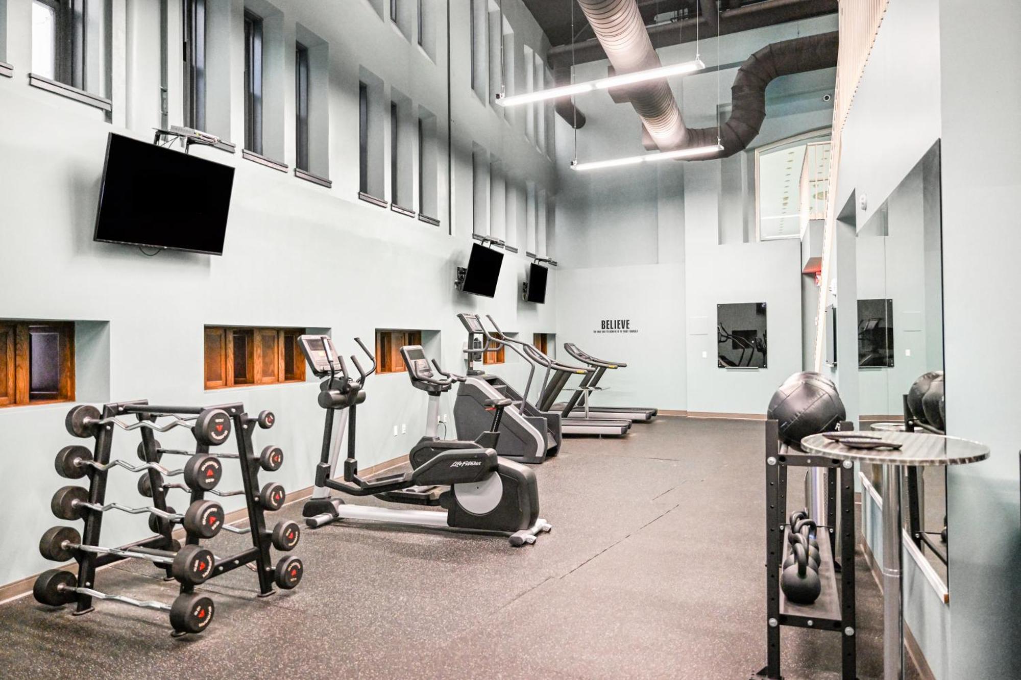 Heart Of Dt With Free Pool & Steam Plus Gym Luxe 812 Cleveland Extérieur photo